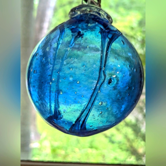 Large Ornament - Olde English Witch Ball - Picture 3 of 7